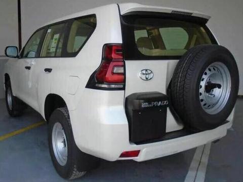 进口18款普拉多2.7乞丐版42W起，全身廉价气息