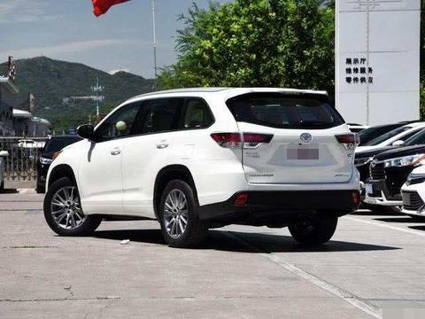 长城又令国人疯狂，哈弗H9出口太惊喜，汉兰达要