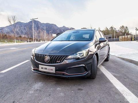 小巧玲珑却动力强劲？这款车很符合年轻人的口味！