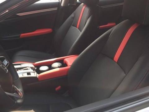 聪明人为什么不买卡罗拉，如今流行买这部，好开又帅气！