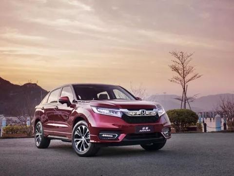 跻身“十万辆”俱乐部 冠道剑指新征途