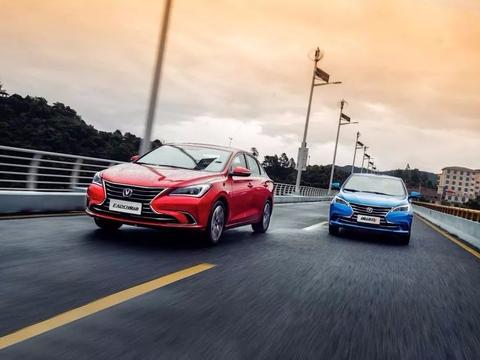 意想不到：为何第二代逸动&逸动DT预售价一出，汽车市场炸锅了？