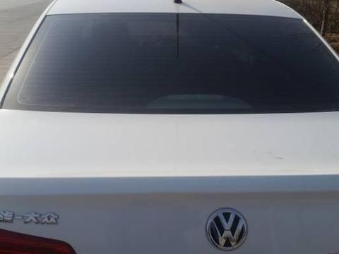 为什么有钱人买车不买昂克赛拉？如今流行这部车