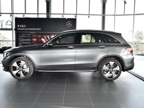 更像GLK改款后的造型,你绝对不知道的秘密