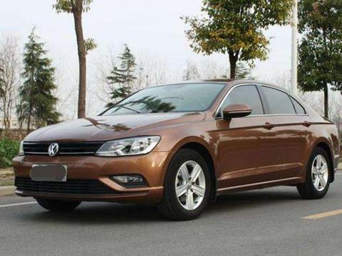 花11万6买辆大众凌渡代步,打开后尾箱的时候,整个人呆住了