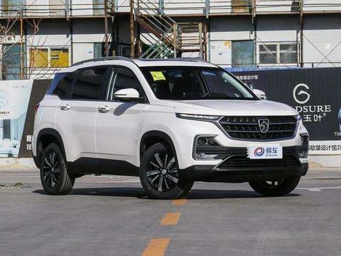 宝骏530正式上市，白眉鹰王眼直接杀死哈弗H6