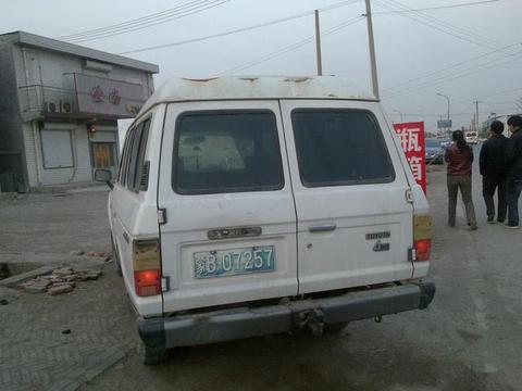 5000元的陆地巡洋舰LC60越野车-男人的大玩具