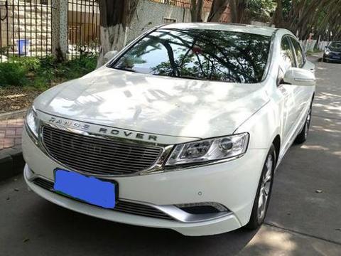 小伙开辆国产“路虎轿车”参加同学聚会，走近一看原来是吉利博瑞