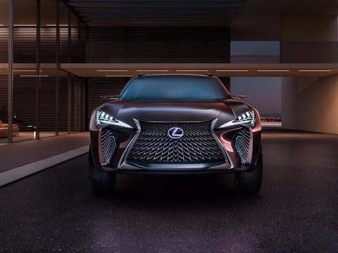 雷克萨斯这次真拼了，全新UX亮相车展，外观帅气直逼百万豪车！