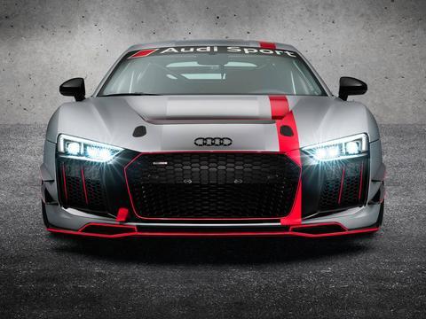 奥迪R8 LMS，没什么可说的，就是好看！