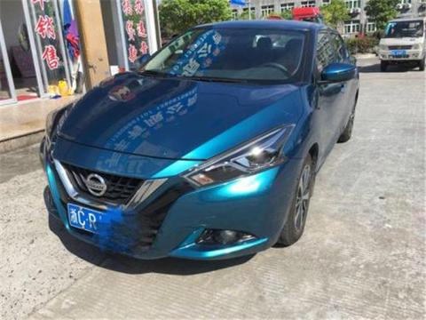 10万日系车遭追尾，车主下车一看，连话都说不出来！