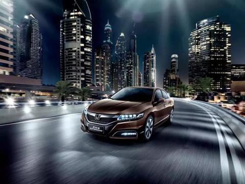 思铂睿回归，雅阁、凯美瑞们彻底慌了