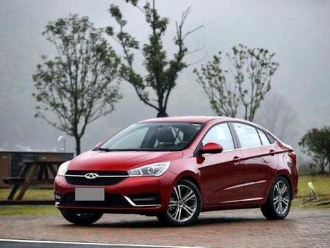 朋友买了起亚K2，我买的国产车，见到车后他想和我换车