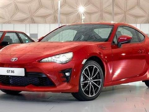 为何丰田86迟迟不推涡轮动力？工程师终于解答了！