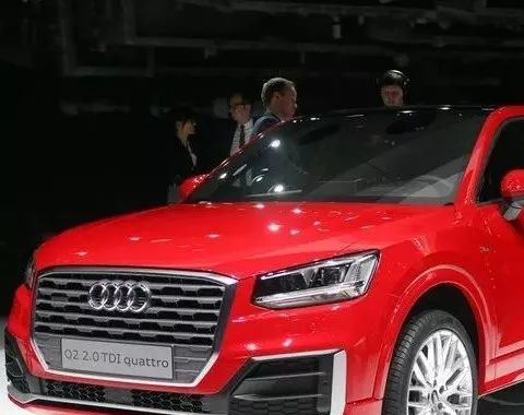 奥迪Q2L将年底上市，加长后肯定离大卖不远了！