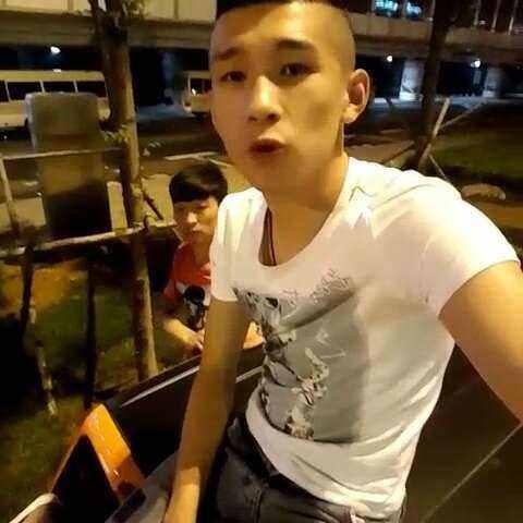 天佑徒弟帅总嘲讽阿哲，扬言阿哲也是阿斗，也没进前三！