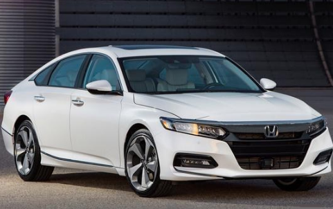 国产十代雅阁即将上市,2.0T+10AT,网友:交凯美