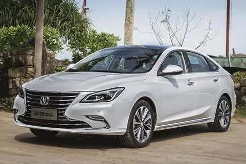 长安睿骋CC 8.99万起，大空间、高逼格，合资车以为在作梦