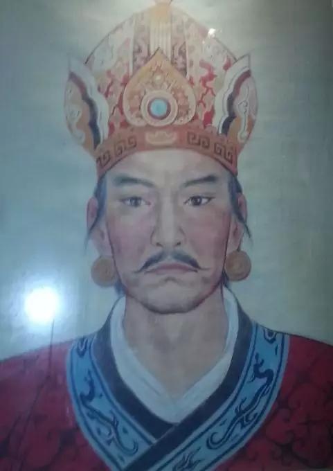 西夏皇帝李元昊霸占儿媳丢鼻丧命