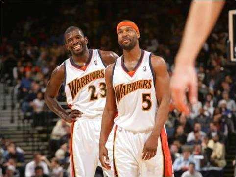 目前的勇士虽强, 但06年将小牛黑八的勇士到底