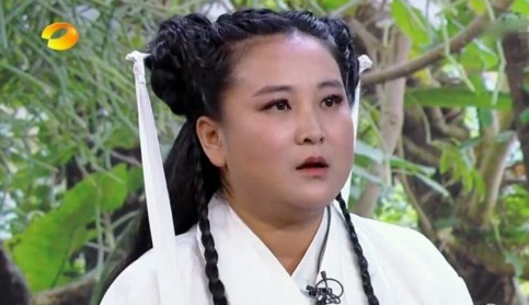 太美了!贾玲姐姐照片遭曝光 网友:这就是差距!