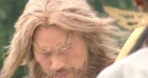 金庸武侠中,依靠偷武功秘籍发家的四大高手,其中一个会唱摇滚!