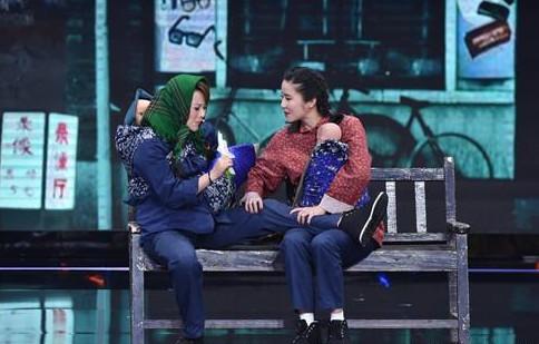 终于明白为何女星都不愿意和袁立合影，连马伊琍殷桃都尴尬了