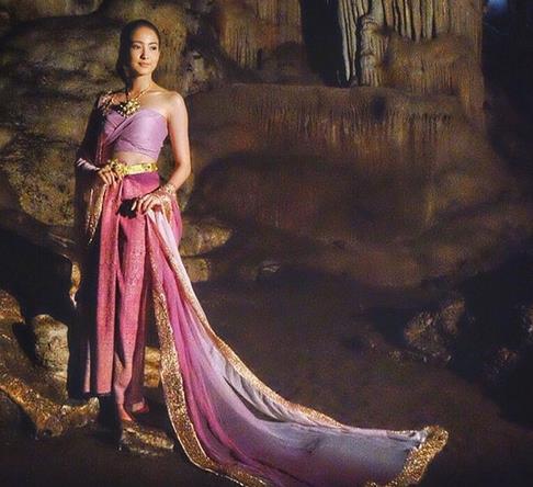 印度现代神话剧娜迦女2泰国的三面娜迦你更喜