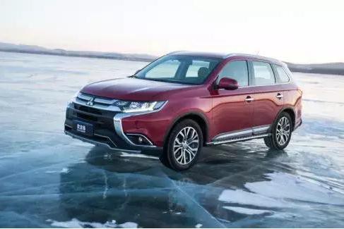 比奇骏、途观L好看N倍，同级中唯一全时四驱的SUV，还有7座选