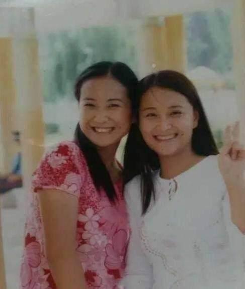 贾玲姐姐照片曝光,曾是电视台主持人五官标致气质佳!
