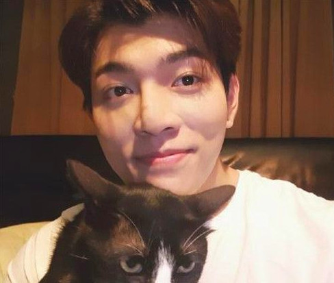 郑爽新剧高薪招聘群众演员,正式确定男主为小