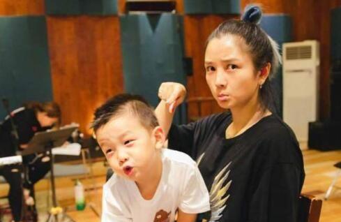 带着孩子离婚的女人,再婚的可能性有多大?