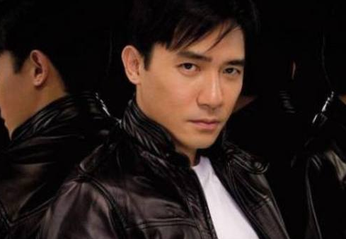 娱乐圈里最帅的不过是20岁的吴彦祖,30岁的金