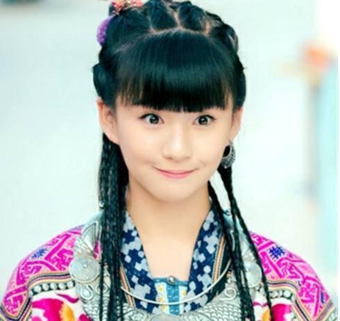 她是杨俪萍的外甥女, 18岁不读书, 老少恋