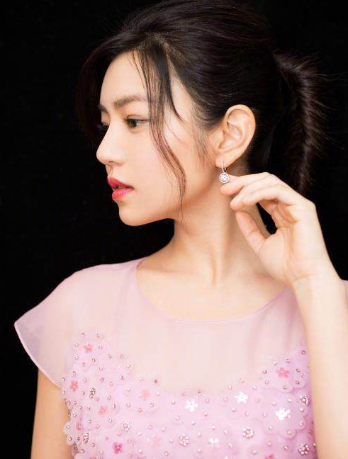 姓陈最美的五位女明星陈瑶陈妍希上榜第一是她
