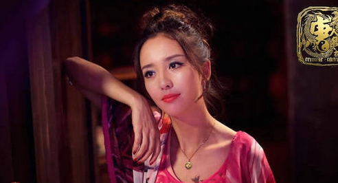 唐人街探案2结尾佟丽娅出现什么意思 阿香和唐仁结婚了吗