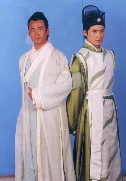 代表人物:《小李飞刀》李寻欢 代表人物:公孙策 记得当时看《少年