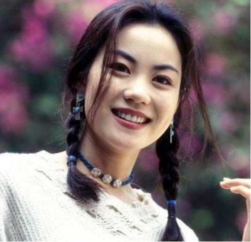 别学韩国人穿衣服化妆了,他们其实抄的中国人