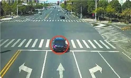 误闯红灯,怎样防止不被拍?