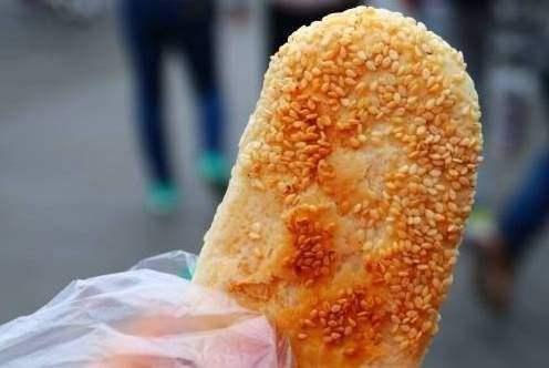 甭管你是南方人还是北方人,这些烧饼里总有一