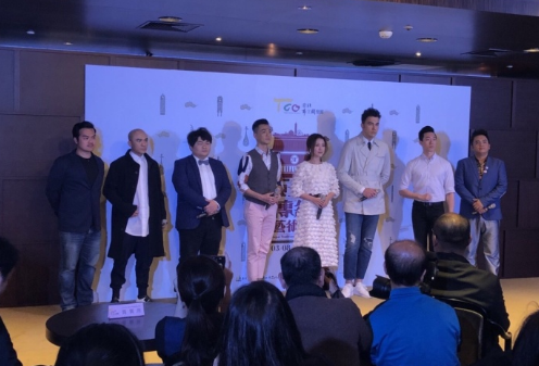 记得《仙剑3》魔尊重楼吗?如今的他开始和胡