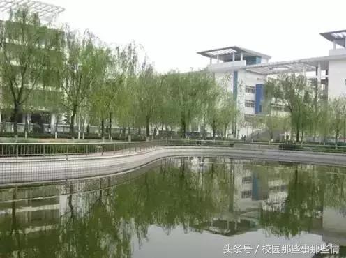 山西省运城市康杰中学 新绛县海泉学校