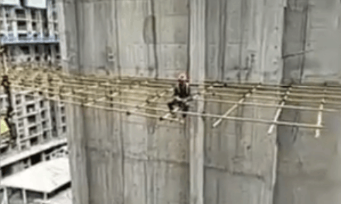 工地架子工胆子可真大, 这工作一天一千你都不
