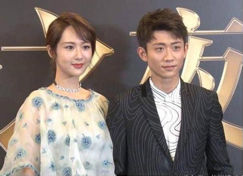 杨紫微博宣传张一山新剧,可微博内容却不是那