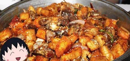 兰州第一家炕锅羊肉,来自天祝牧场的牛羊肉,一进店就开始啃骨