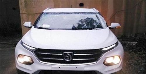 新提宝骏510无外力情况下在乡亲们眼前断梁，这脸丢大了