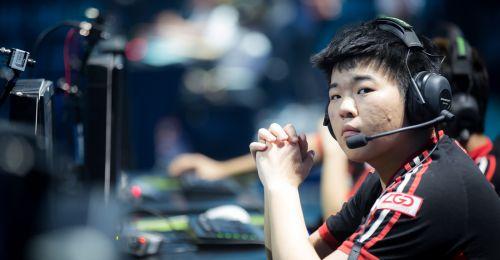 知道为什么4AM在全球赛能够成功吃鸡吗?战队