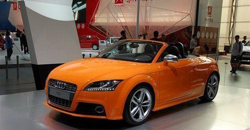 属于美女的车型，开出门相对配身份！