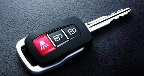 汽车钥匙寿命是多久?没电时应如何处理呢?