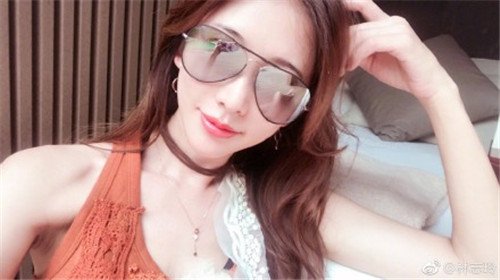 林志玲被嘲笑发福，她发文道歉看得人心酸